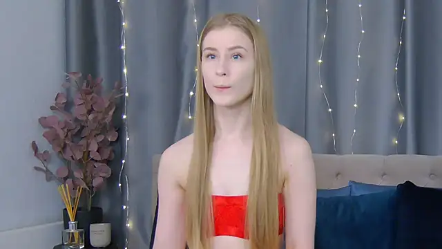 VioletiSwone online show from 17, 1, 2025