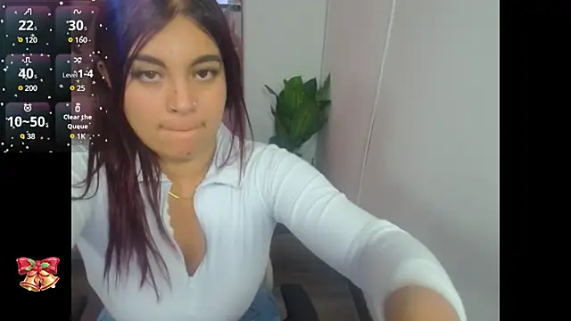 Snapshot of Gennesis_tay chatting on 6, 12, 2024 Gennesis tay online show from 6, 12, 2024