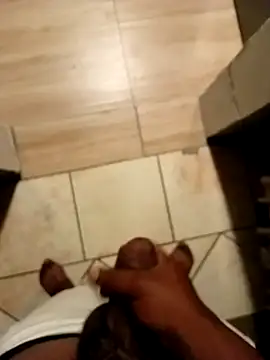 Snapshot of Anzo44 chatting on 3, 12, 2025 Anzo44 online show from 3, 12, 2025