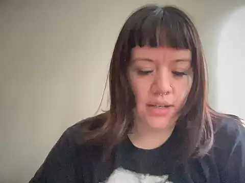 Snapshot of kika-233 chatting on 13, 9, 2025 kika-233 online show from 13, 9, 2025