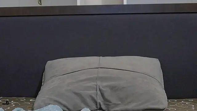 Snapshot of CalvinCay chatting on 18, 1, 2025 CalvinCay online show from 18, 1, 2025