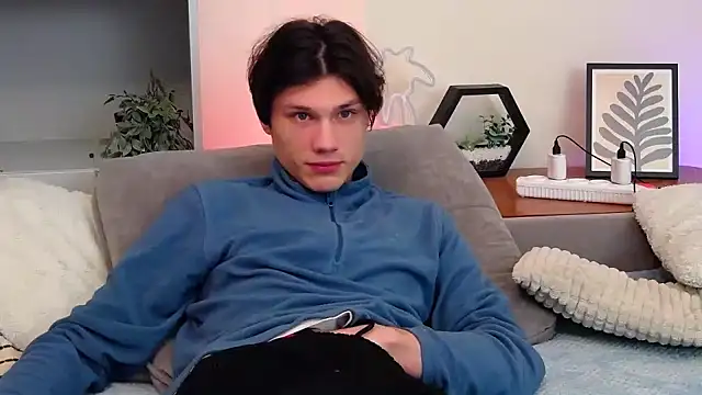 Snapshot of CalvinCay chatting on 18, 1, 2025 CalvinCay online show from 18, 1, 2025