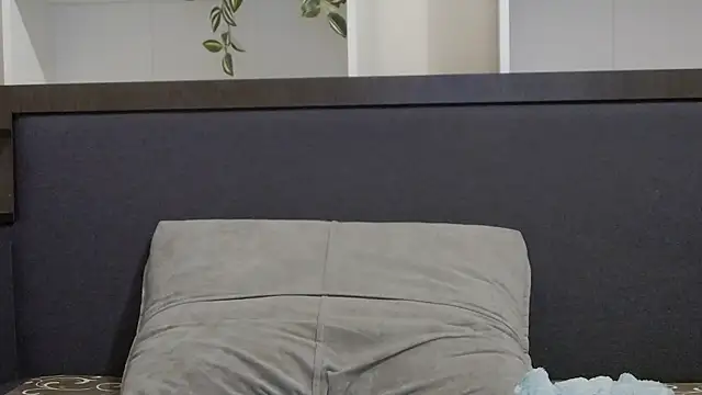 Snapshot of CalvinCay chatting on 27, 1, 2025 CalvinCay online show from 27, 1, 2025