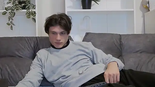 Snapshot of CalvinCay chatting on 2, 2, 2025 CalvinCay online show from 2, 2, 2025