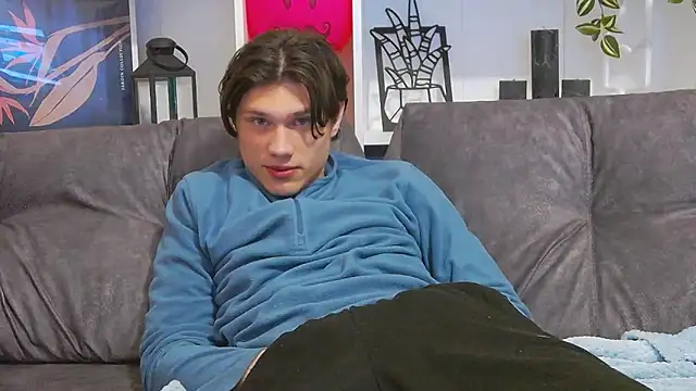 Snapshot of CalvinCay chatting on 24, 2, 2025 CalvinCay online show from 24, 2, 2025