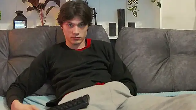 Snapshot of CalvinCay chatting on 20, 3, 2025 CalvinCay online show from 20, 3, 2025