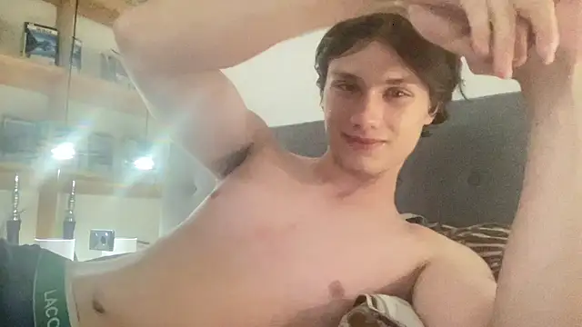 Snapshot of CalvinCay chatting on 12, 9, 2025 CalvinCay online show from 12, 9, 2025