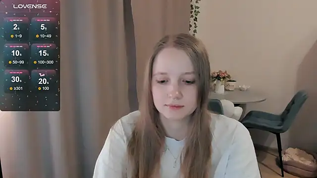 Snapshot of Alyaley chatting on 3, 6, 2026 Alyaley online show from 3, 6, 2026