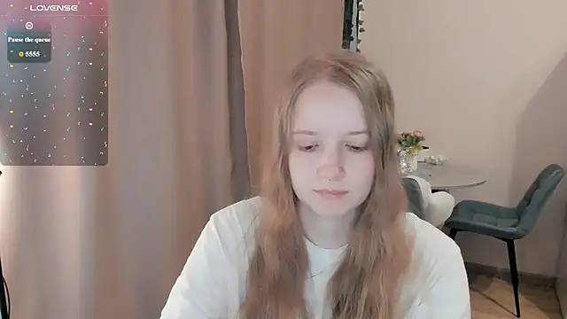 Snapshot of Alyaley chatting on 15, 7, 2026 Alyaley online show from 15, 7, 2026