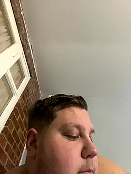 Snapshot of Lukeyboy027 chatting on 7, 11, 2025 Lukeyboy027 online show from 7, 11, 2025