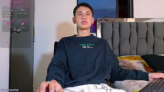 Snapshot of Mr_daren_ chatting on 14, 2, 2026 Mr daren online show from 14, 2, 2026