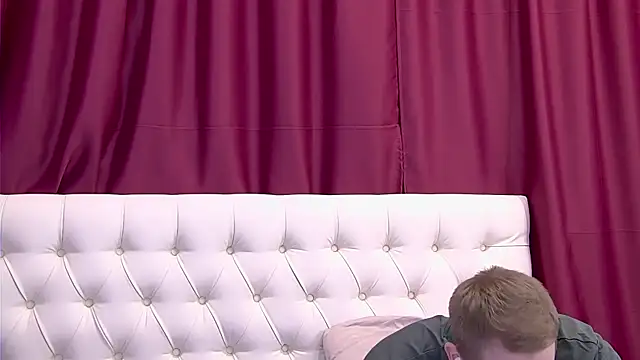 EthanPinkman online show from 4, 6, 2026
