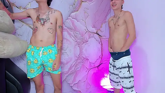 Snapshot of wild_demongirl chatting on 28, 10, 2025 wild demongirl online show from 28, 10, 2025