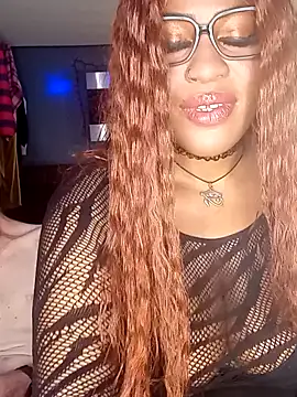 Snapshot of AmazonianMistress chatting on 24, 1, 2025 AmazonianMistress online show from 24, 1, 2025