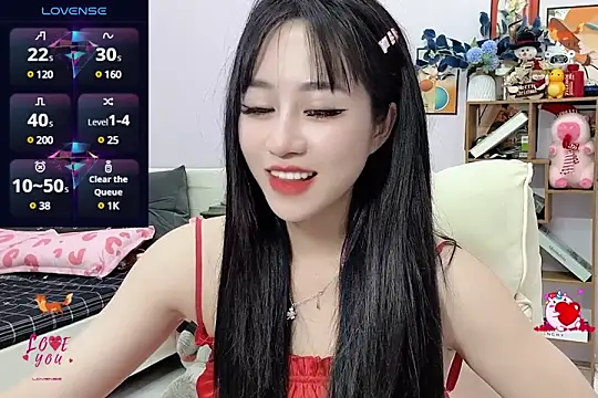  LLisa  online show from 16, 12, 2024