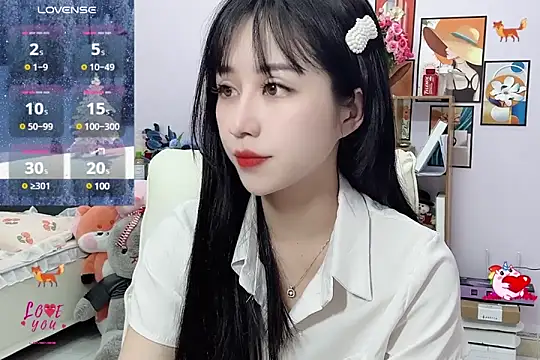  LLisa  online show from 13, 2, 2025