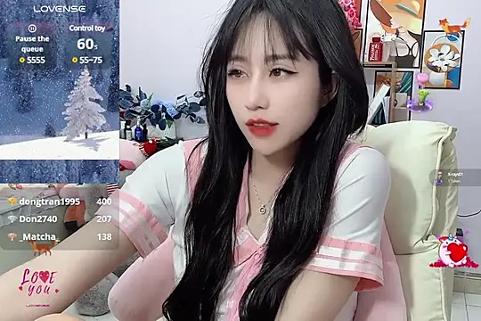  LLisa  online show from 15, 2, 2025