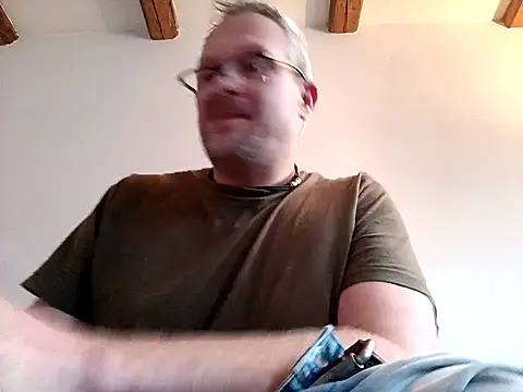 Snapshot of Heidemensch chatting on 19, 12, 2024 Heidemensch online show from 19, 12, 2024