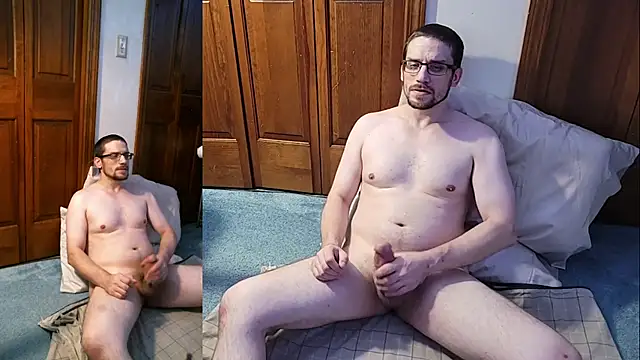 Snapshot of MaxxCloud chatting on 22, 10, 2025 MaxxCloud online show from 22, 10, 2025