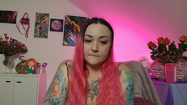 PinkHurricaneOfficial online show from 26, 11, 2025