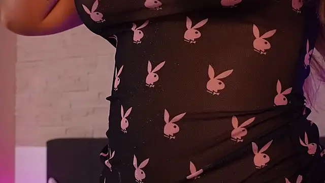 ClaraHazel online show from 6, 3, 2026