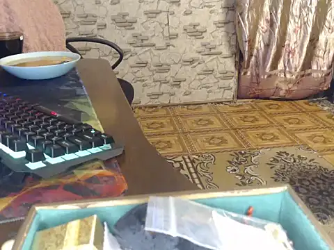  Kitti  online show from 17, 12, 2024