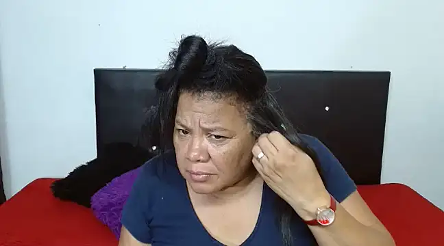 Snapshot of Shanttal0272 chatting on 1, 2, 2025 Shanttal0272 online show from 1, 2, 2025