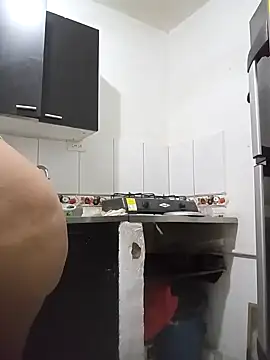 Snapshot of Shanttal0272 chatting on 8, 2, 2025 Shanttal0272 online show from 8, 2, 2025