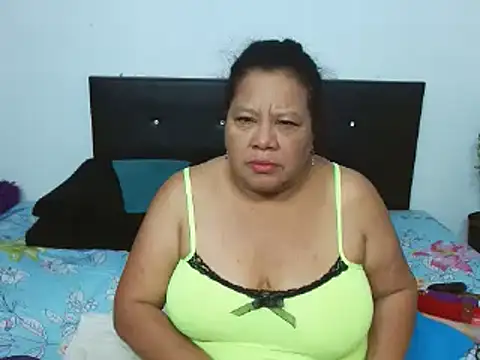 Snapshot of Shanttal0272 chatting on 19, 3, 2025 Shanttal0272 online show from 19, 3, 2025