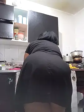 Snapshot of Shanttal0272 chatting on 12, 9, 2025 Shanttal0272 online show from 12, 9, 2025