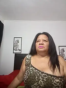 Snapshot of Shanttal0272 chatting on 2, 10, 2025 Shanttal0272 online show from 2, 10, 2025