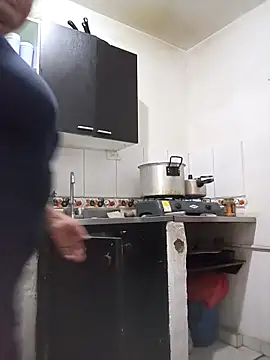 Snapshot of Shanttal0272 chatting on 5, 10, 2025 Shanttal0272 online show from 5, 10, 2025