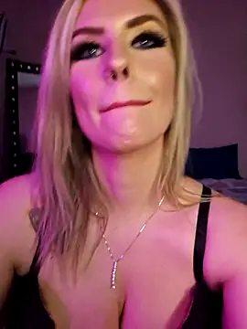 ellieconradxo online show from 8, 2, 2025