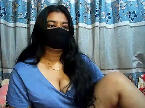 A-sweetgirl online show from 5, 2, 2025