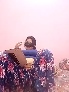 Snapshot of Beauty-khan chatting on 23, 1, 2025 Beauty-khan online show from 23, 1, 2025