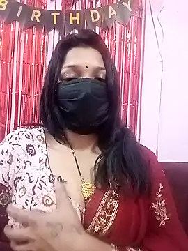 Snapshot of Beauty-khan chatting on 3, 2, 2025 Beauty-khan online show from 3, 2, 2025