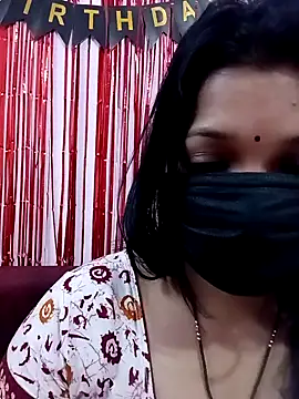 Snapshot of Beauty-khan chatting on 5, 2, 2025 Beauty-khan online show from 5, 2, 2025