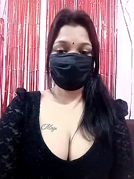 Snapshot of Beauty-khan chatting on 13, 2, 2025 Beauty-khan online show from 13, 2, 2025