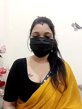 Snapshot of Beauty-khan chatting on 13, 11, 2025 Beauty-khan online show from 13, 11, 2025