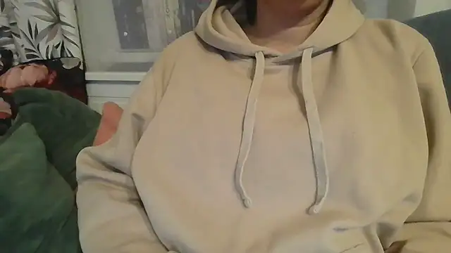 Snapshot of parismira chatting on 16, 12, 2024 parismira online show from 16, 12, 2024