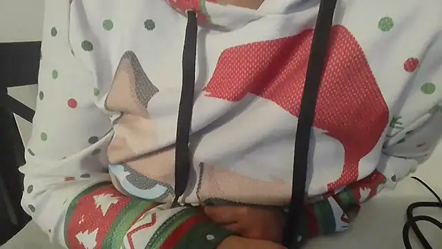 Snapshot of parismira chatting on 17, 12, 2024 parismira online show from 17, 12, 2024