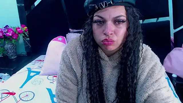 Snapshot of Cocoo_Nuth chatting on 4, 12, 2024 Cocoo Nuth online show from 4, 12, 2024