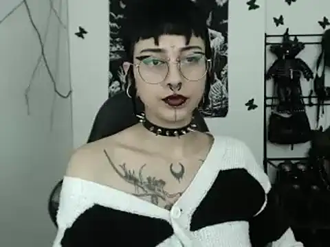 Snapshot of n0sferatus__ chatting on 30, 10, 2025 n0sferatus online show from 30, 10, 2025