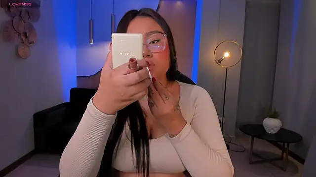 AmberLewis  online show from 2, 3, 2025