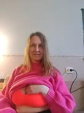 Snapshot of Evelina_cute chatting on 31, 1, 2025 Evelina cute online show from 31, 1, 2025