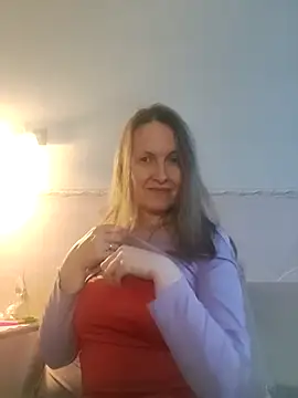 Evelina cute online show from 21, 12, 2025