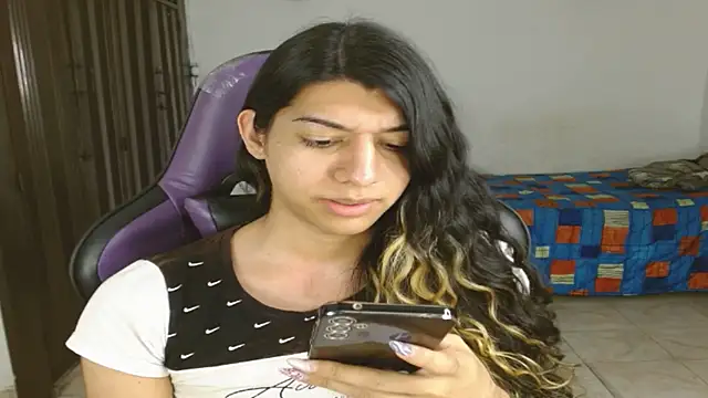 engielphoenis14 online show from 18, 10, 2025