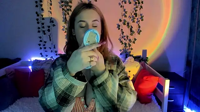 Emily Gin online show from 20, 3, 2025