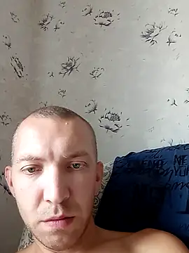 Snapshot of MityaXLoves chatting on 9, 10, 2025 MityaXLoves online show from 9, 10, 2025