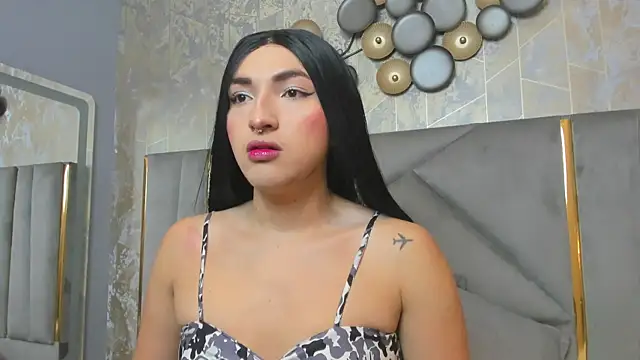 Snapshot of TomLondon_ chatting on 23, 1, 2025 TomLondon online show from 23, 1, 2025